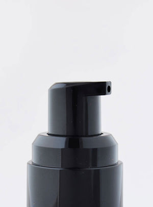 bb-jo-cosmetics-face-foundation-close