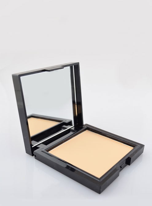 bb-jo-cosmetics-face-powder-number-01-side