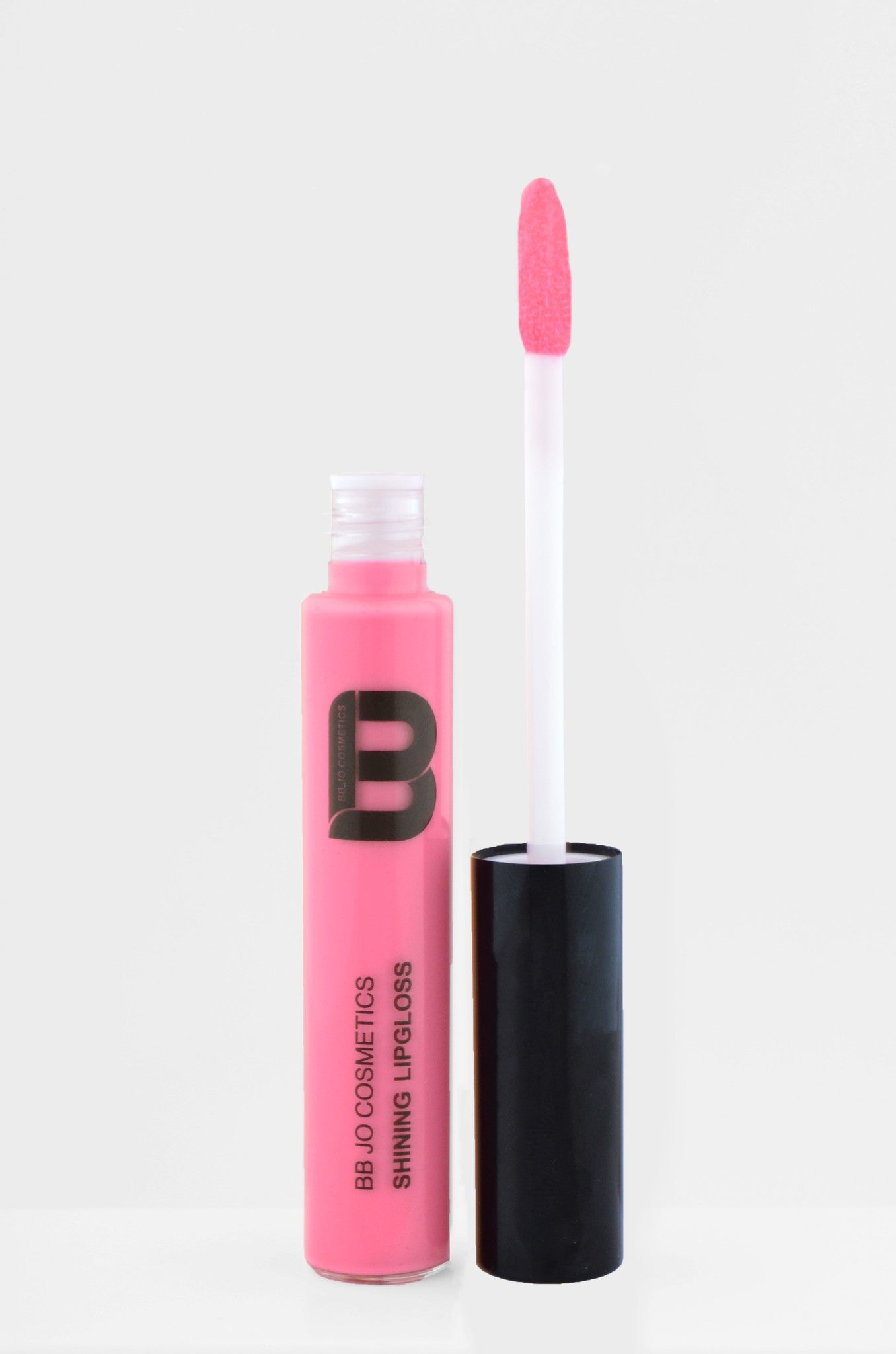 bb-jo-cosmetics-lips-shining-lipgloss-02-front